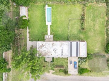 Casa en venta - Barrio Fincas de San Vicente Chacras