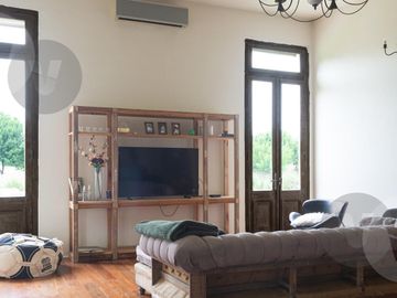 Casa en venta - Barrio Fincas de San Vicente Chacras
