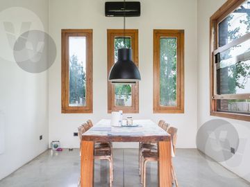 Casa en venta - Barrio Fincas de San Vicente Chacras
