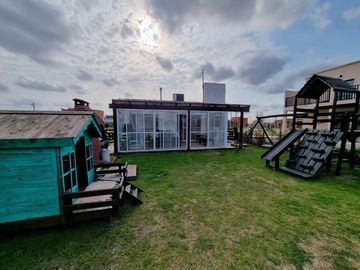 Hermosa casa en venta 3 ambientes Doomselar Chico con pileta