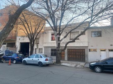CASA + GALPON + DPTO - San Jose al 2100