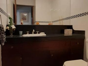 Casa - Victoria