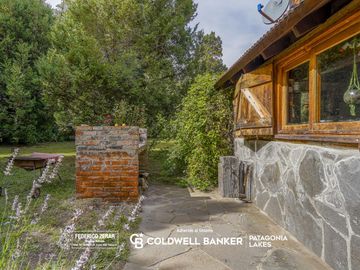 VENTA - Casa más 3 cabañas en Av. Bustillo Km 19, Bariloche