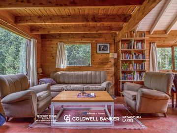 VENTA - Casa más 3 cabañas en Av. Bustillo Km 19, Bariloche