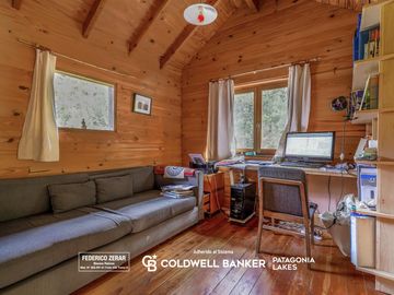 VENTA - Casa más 3 cabañas en Av. Bustillo Km 19, Bariloche
