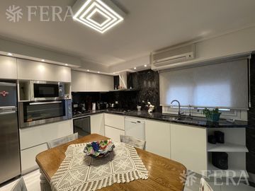 Venta departamento 4 ambientes en Wilde (31884)