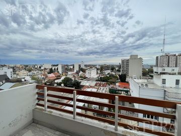 Venta departamento 4 ambientes en Wilde (31884)