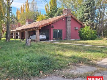 Venta chacra 5has. con casa de 600mt2 y galpones. Cipolletti, Río Negro