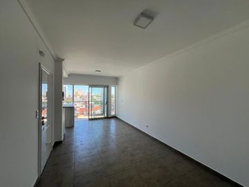 Zeballos 6128, Wilde ¡Excelente Semipiso de tres ambientes a estrenar y al frente en Venta!