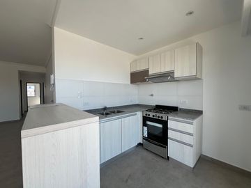 Zeballos 6128, Wilde ¡Excelente Semipiso de tres ambientes a estrenar y al frente en Venta!