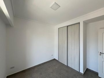 Zeballos 6128, Wilde ¡Excelente Semipiso de tres ambientes a estrenar y al frente en Venta!