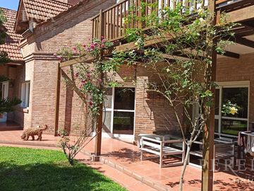 Venta Casa - Los Laureles Ramal Pilar Km 39