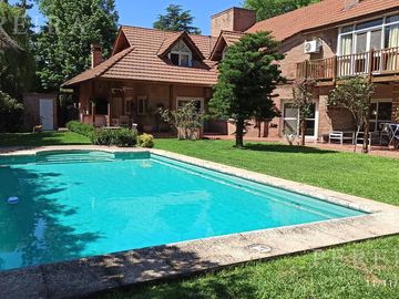 Venta Casa - Los Laureles Ramal Pilar Km 39