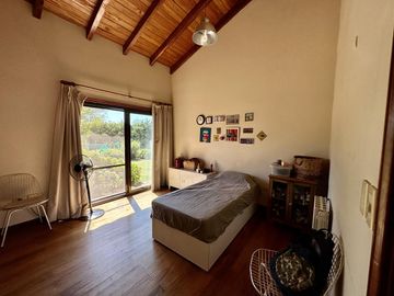 Casa a la venta en Lomas de la Carolina
