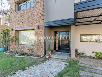Venta casa 5 Ambientes en Haras María Victoria