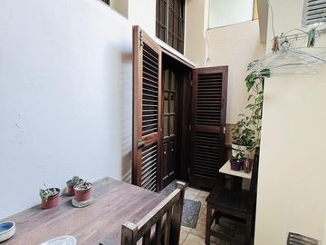 Venta PH con cochera en Caballito