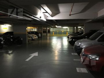 ALQUILER COCHERA, SEGURIDAD LAS 24HS!!!