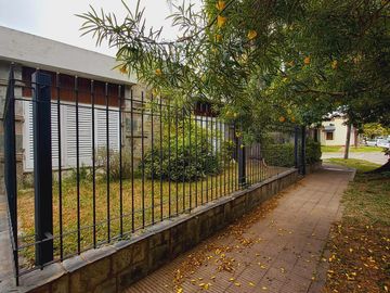 Casa en venta en la Costanera