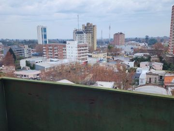 Departamento en venta - 2 Dormitorios 1 Baño - Cochera - 69Mts2 - Tigre