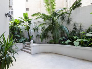 Departamento en venta 3 ambientes en planta baja con patio propio - Recoleta