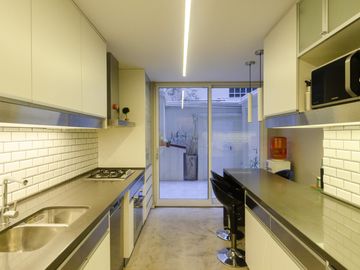 Departamento en venta 3 ambientes en planta baja con patio propio - Recoleta