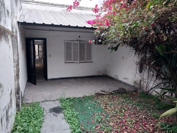 Casa en  Venta en Buenos Aires al 500