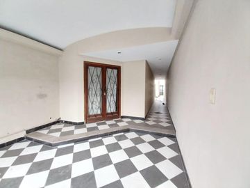 Casa en  Venta en Buenos Aires al 500