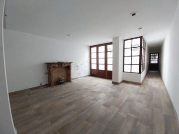 Casa en  Venta en Buenos Aires al 500