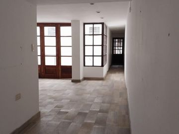 Casa en  Venta en Buenos Aires al 500