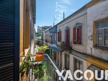 PH en venta - 4 Dormitorios 2 Baños - 270Mts2 - Almagro