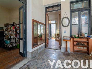 PH en venta - 4 Dormitorios 2 Baños - 270Mts2 - Almagro