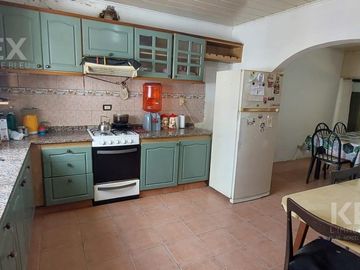 Casa en Isidro Casanova La Matanza