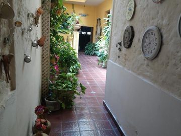 Rojas 400 PH 2 Plantas 7 ambientes con Local con Entrepiso y Subsuelo T300m². Oportunidad!!