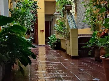 Rojas 400 PH 2 Plantas 7 ambientes con Local con Entrepiso y Subsuelo T300m². Oportunidad!!