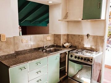 Rojas 400 PH 2 Plantas 7 ambientes con Local con Entrepiso y Subsuelo T300m². Oportunidad!!