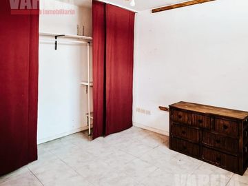 Rojas 400 PH 2 Plantas 7 ambientes con Local con Entrepiso y Subsuelo T300m². Oportunidad!!