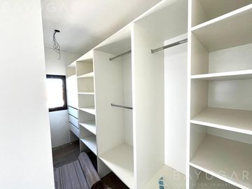 Venta Casa - Barrio Santa Elena - Pilar del Este