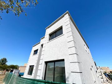 Venta Casa - Barrio Santa Elena - Pilar del Este