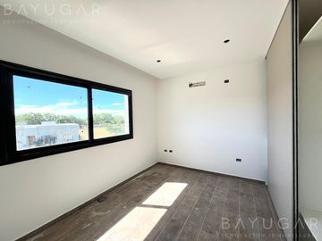 Venta Casa - Barrio Santa Elena - Pilar del Este