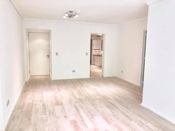 VENTA/ALQUILER - SEMIPISO 4 AMBIENTES C/ DEPENDENCIA - COCHERA Y BAULERA - LAS CAÑITAS