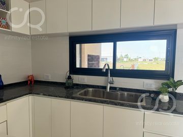 Casa en Barrio Fincas de San Vicente