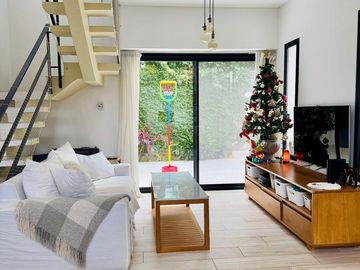 PH en Venta: Ubicación Privilegiada y Detalles Únicos en Olivos