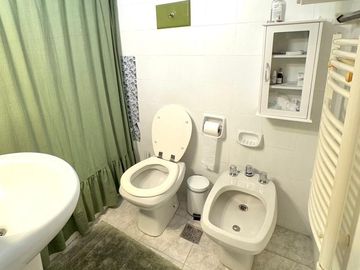 PH en Venta: Ubicación Privilegiada y Detalles Únicos en Olivos