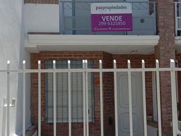 Venta Duplex 4 ambientes Santa Genoveva
