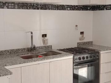 Venta Duplex 4 ambientes Santa Genoveva