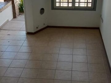 Venta Duplex 4 ambientes Santa Genoveva