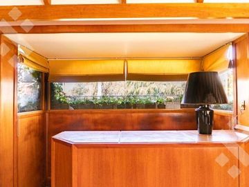 VENTA CASA 8 AMBIENTES   CASA DE HUÉSPEDES Y QUINCHO,  ALLEN-RÍO NEGRO