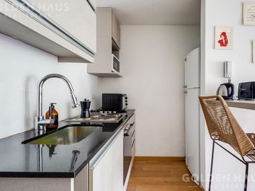 Monoambiente dúplex venta c/ cochera, terraza y parrilla en Núñez