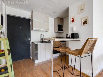 Monoambiente dúplex venta c/ cochera, terraza y parrilla en Núñez