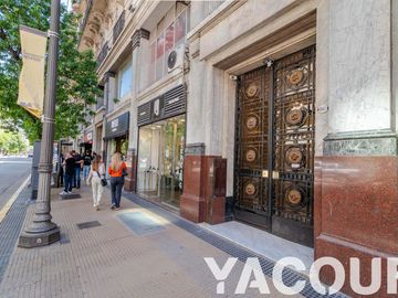Departamento en venta - 3 Dormitorios 2 Baños - 141Mts2 - Retiro